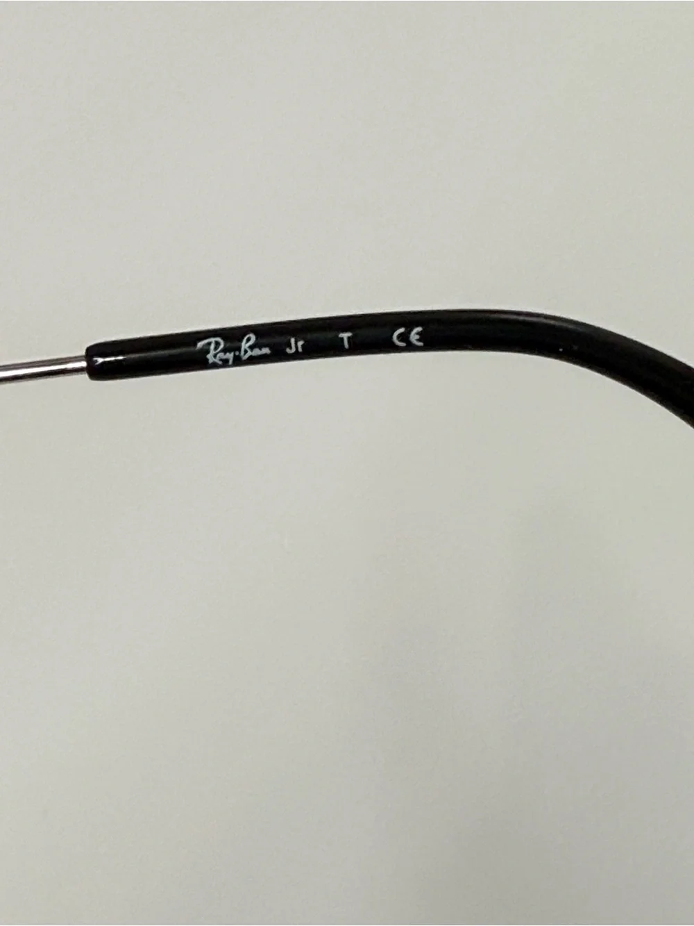 Ray Ban aviator sunglasses RJ9506S 271/11 50 13 120 2N lens scratched